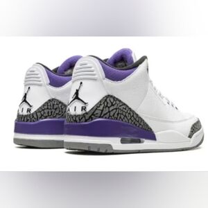 Air Jordan 3 Retro "Dark Iris", Size 7Y